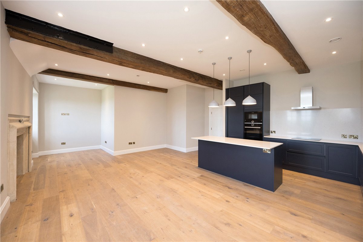 2 bedroom Flat, Shrewsbury, Ledston Hall, Back Newton Lane, WF10 - , Image 6