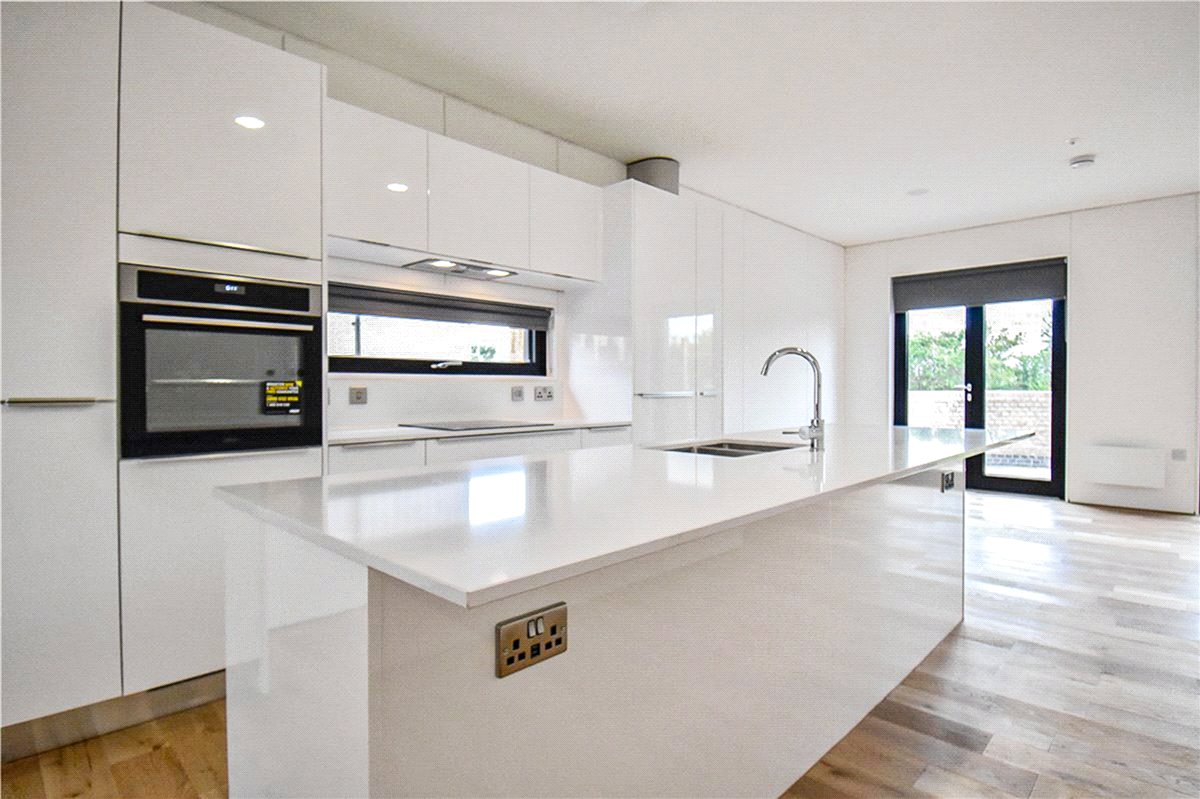4 bedroom House, Lockhart Way, Northstowe, CB24 - 