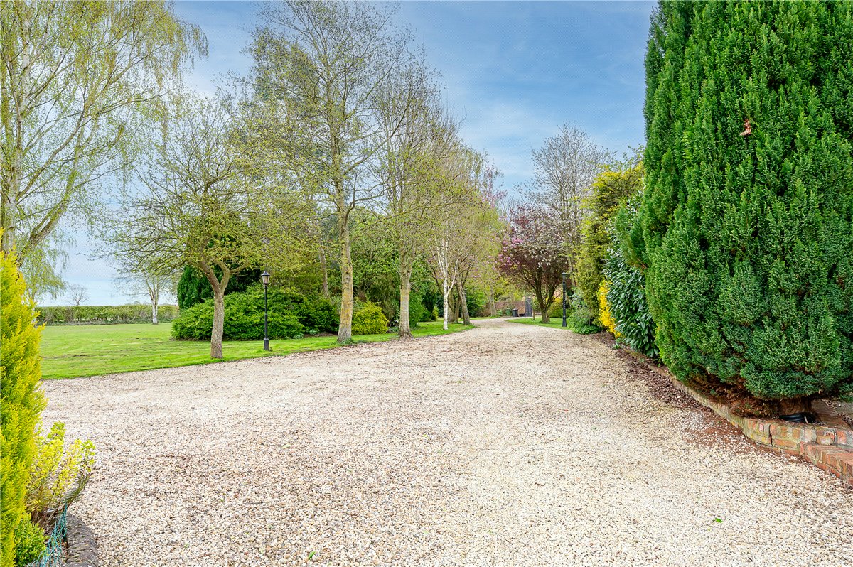 6 bedroom House, Dunnington, York, YO19 - Available, Image 8