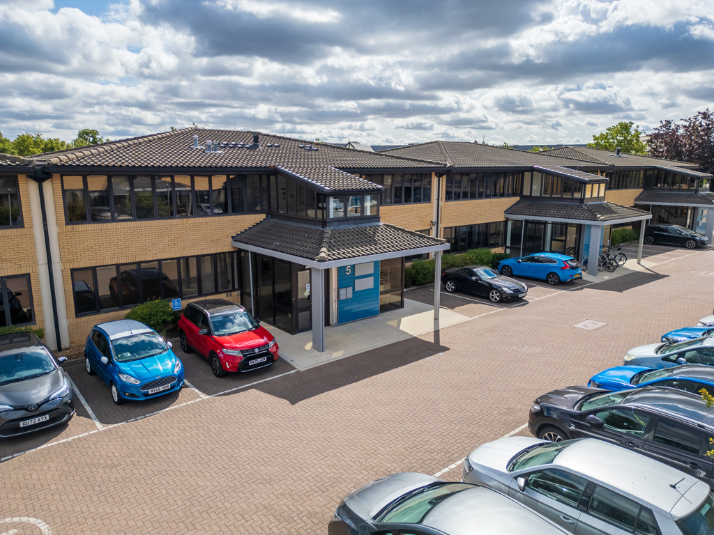 2080 to 5385 Sq Ft, Wellbrook Way, Cambridge, CB3 - Available