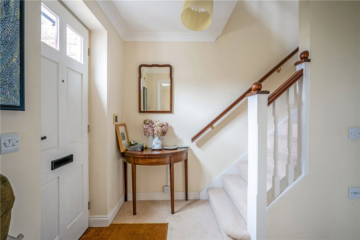 2 bedroom House, Wye House Gardens, Barn Street, SN8 - Available, Image 9