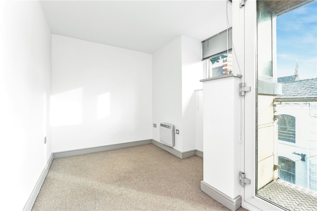 2 bedroom Flat, Spurriergate House, Peter Lane, YO1 - Available, Image 3