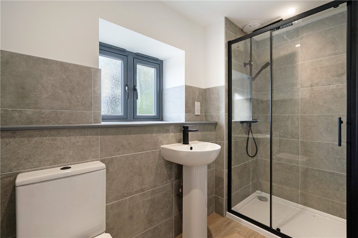 4 bedroom Cottage, Camela Lane, Camblesforth, YO8 - Available, Image 15