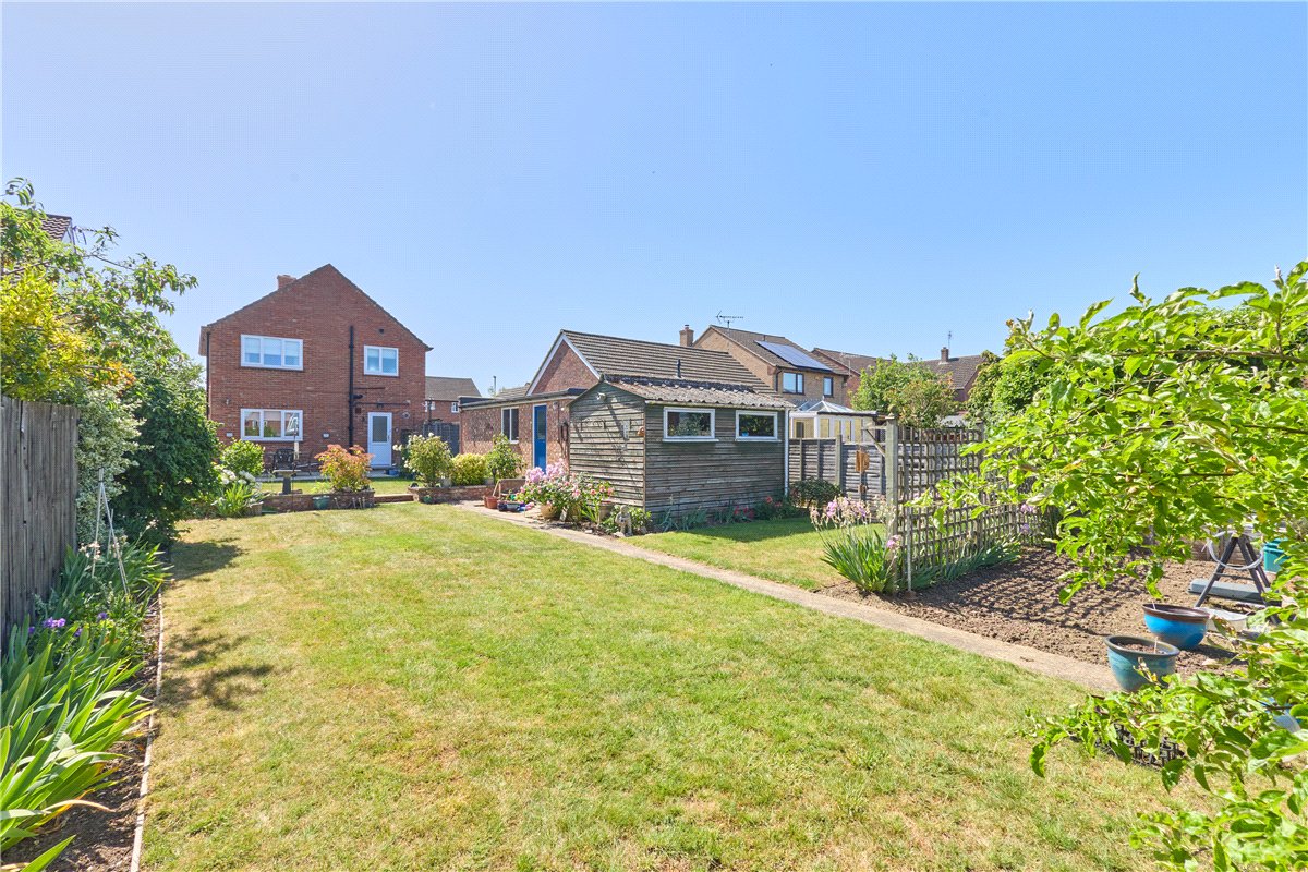 3 bedroom House, Edinburgh Road, Newmarket, CB8 - Available, Image 17