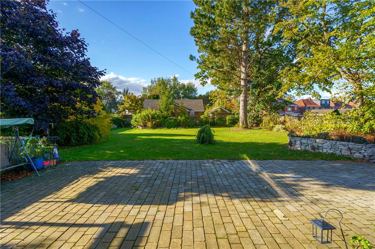 6 bedroom House, Doncaster Road, Selby, YO8 - Available, Image 22