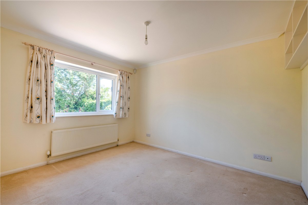 4 bedroom Bungalow, Olivers Battery Crescent, Winchester, SO22 - Sold, Image 5