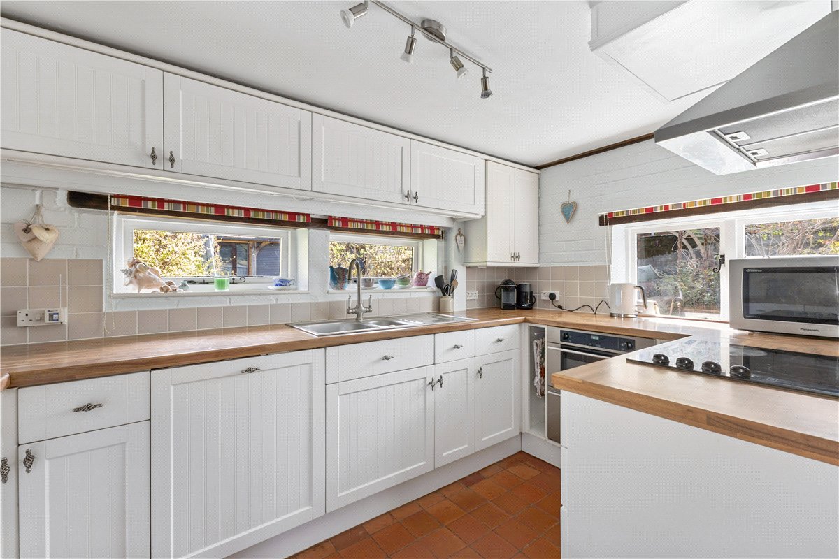 3 bedroom House, High Street, Burbage, SN8 - Sold STC, Image 8