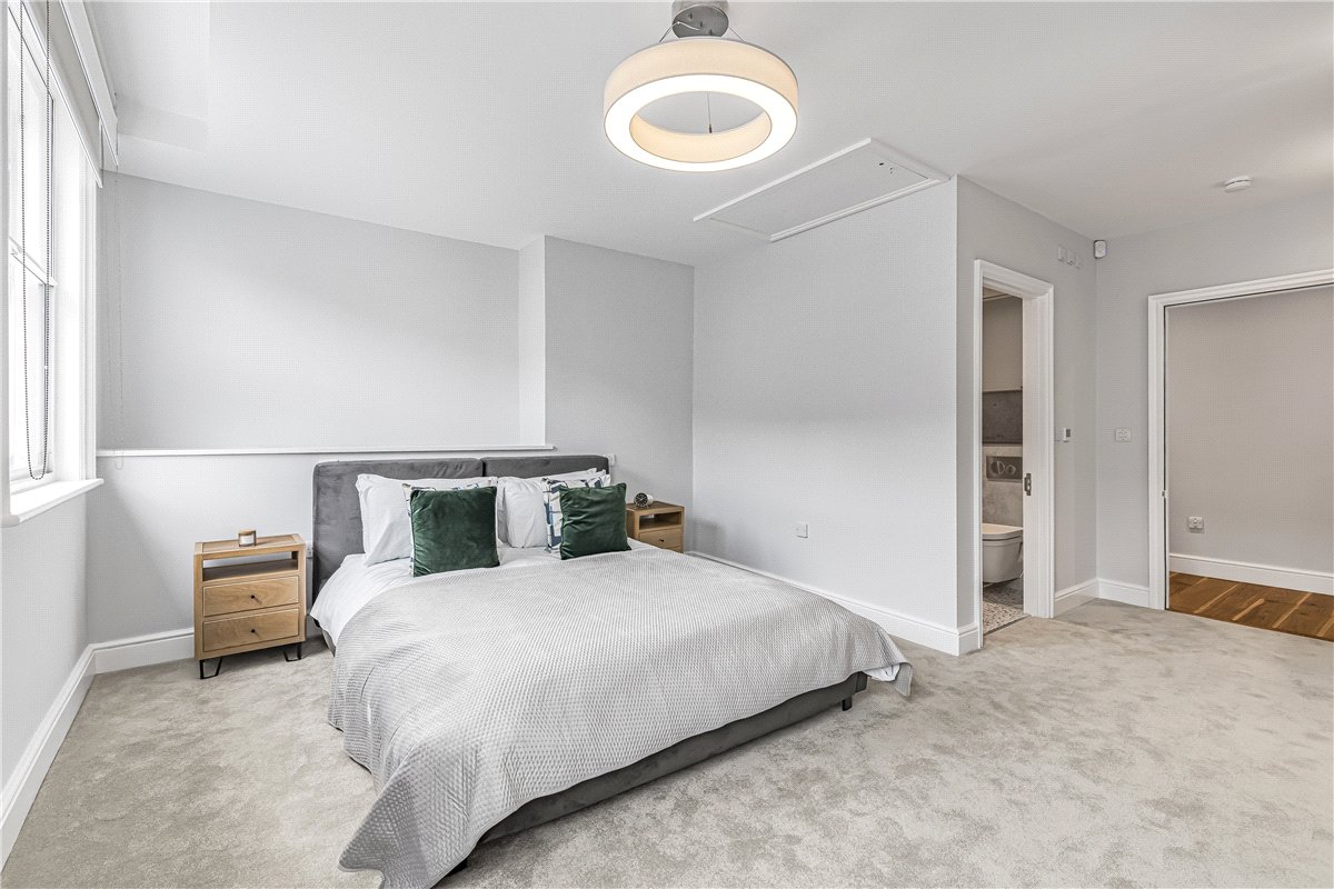 2 bedroom Flat, Wimpole Street, Marylebone, W1G - Available, Image 10