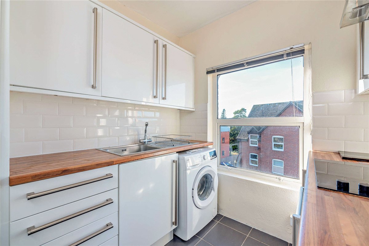 1 bedroom Flat, London Road, Newbury, RG14 - Sold, Image 5