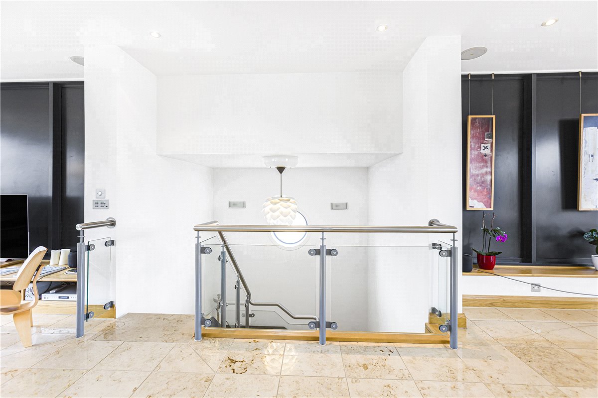 4 bedroom Flat, St. Thomas Street, Oxford, OX1 - Sold, Image 22