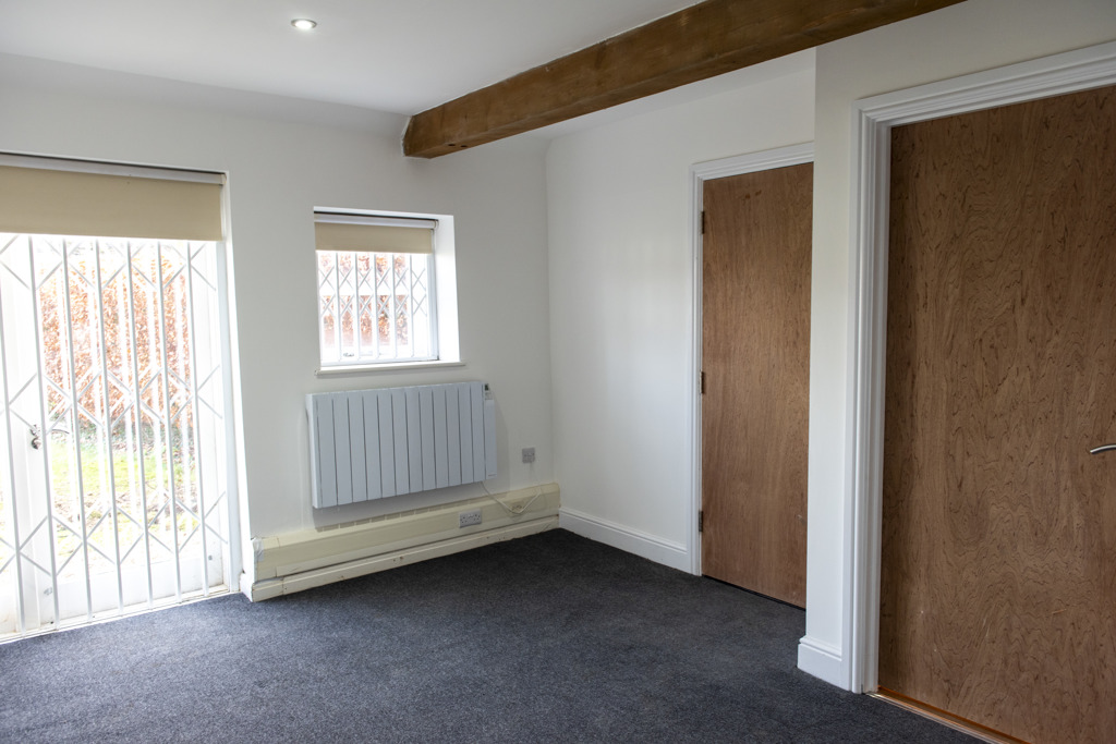 522 to 1236 Sq Ft, Charlton Park, Malmesbury, SN16 - Available, Image 3