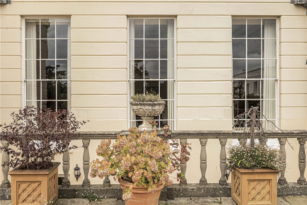 3 bedroom Flat, Burton Park, Duncton, GU28 - Available, Image 9