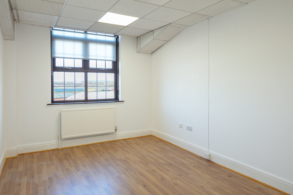 12282 Sq Ft, Wallgate, Wigan, WN3 - Available, Image 11