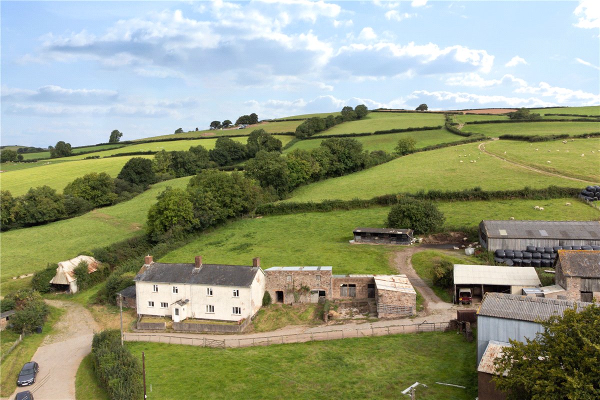 4 bedroom House, Ashbrittle, Wellington, TA21 - Available, Image 1