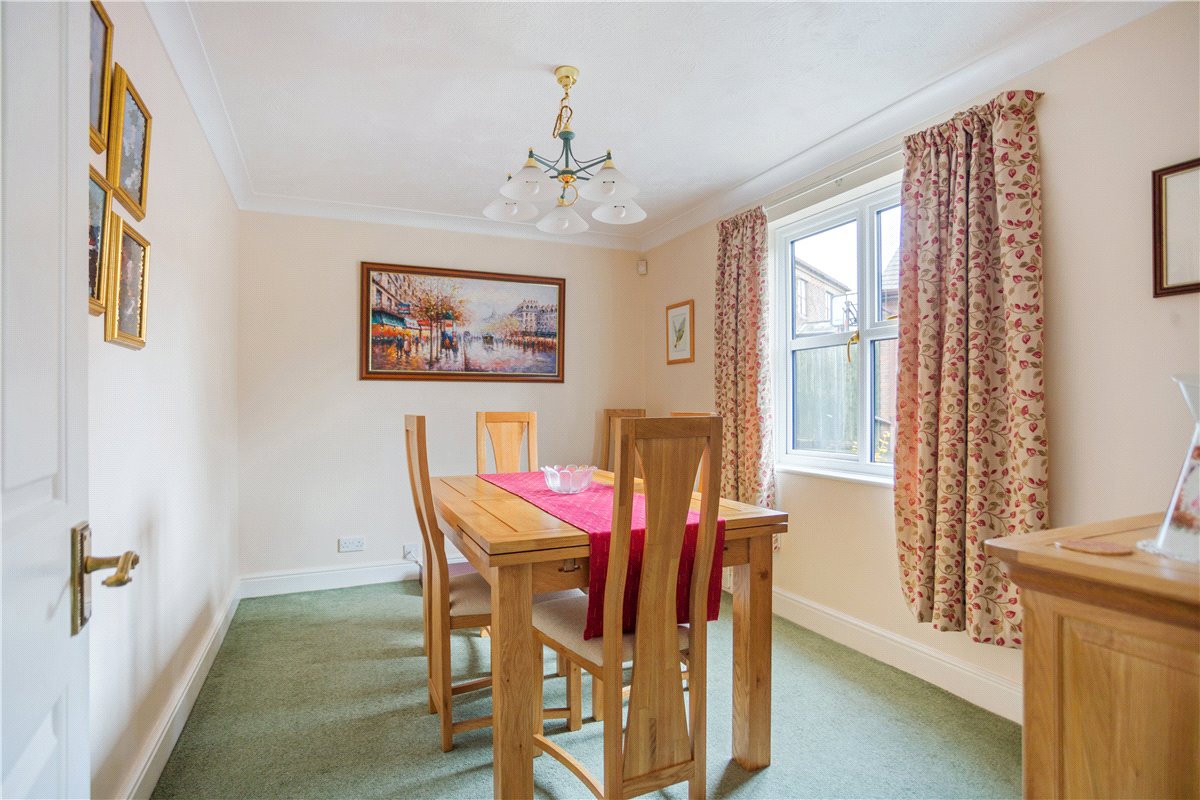 4 bedroom House, King Alfred Close, Pewsey, SN9 - Sold, Image 12