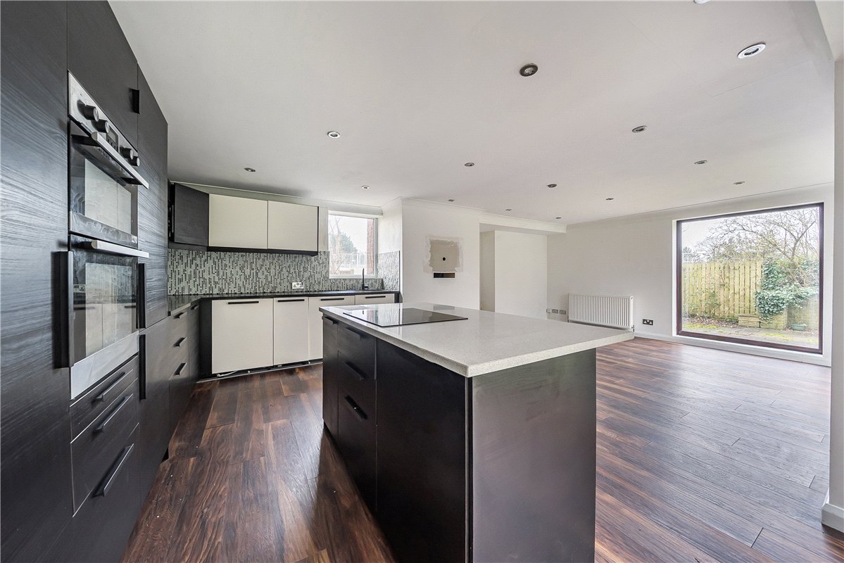4 bedroom House, Old Mains Lane, Poulton-le-Fylde, FY6 - Available, Image 10