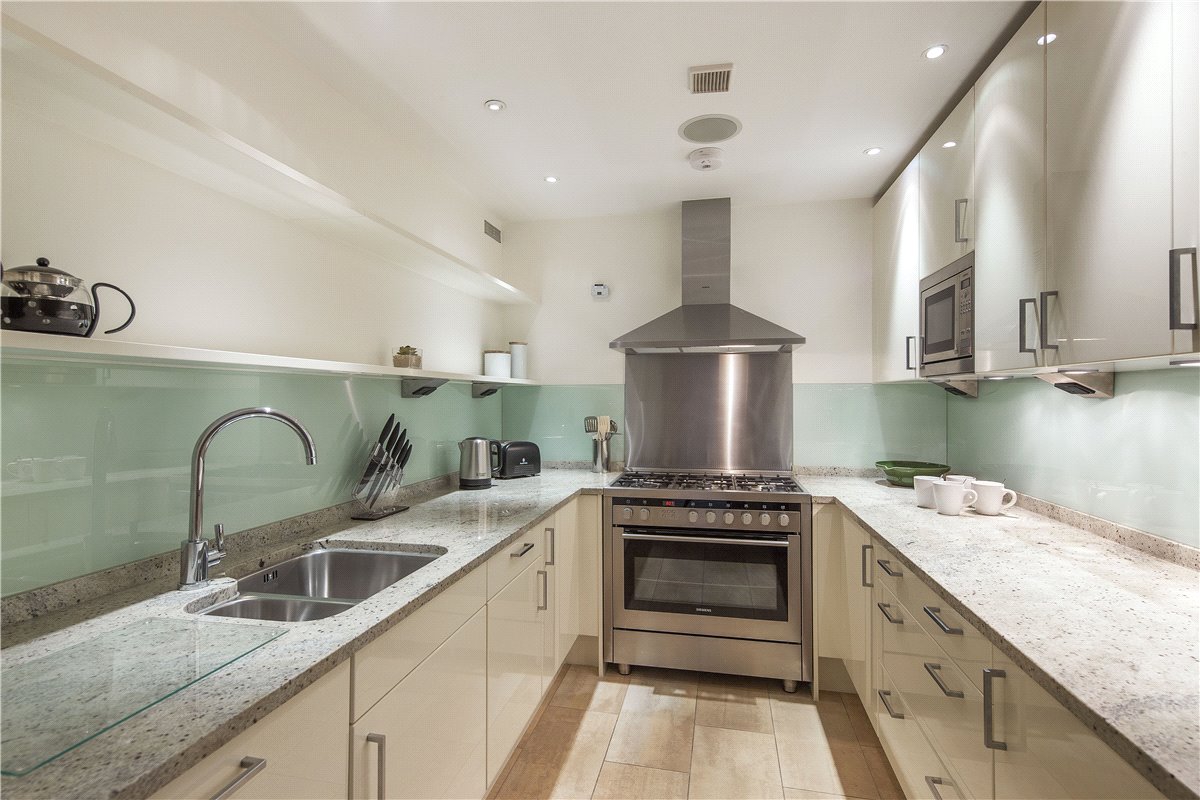 2 bedroom Flat, Imperial House 11-13, Young Street, W8 - Available, Image 4