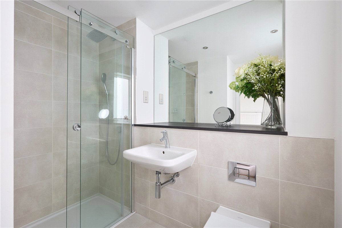 4 bedroom House, Knightly Avenue, Cambridge, CB2 - Available, Image 2