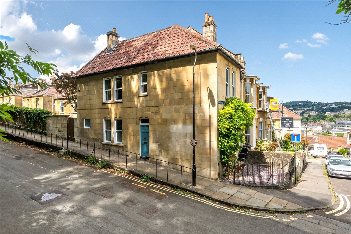 2 bedroom House, Magdalen Road, Bath, BA2 - Sold STC