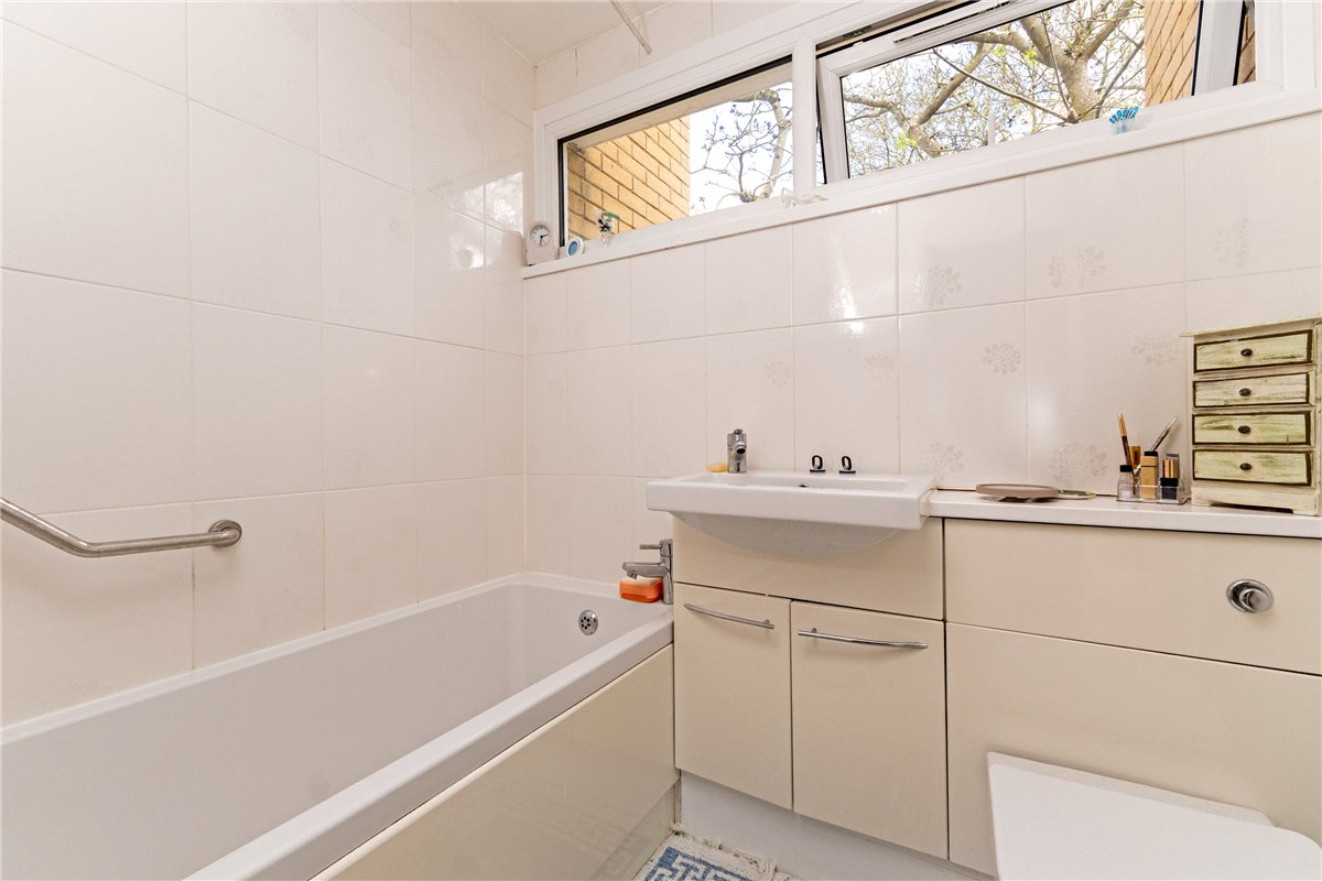 4 bedroom House, Highsett, Cambridge, CB2 - Sold, Image 6