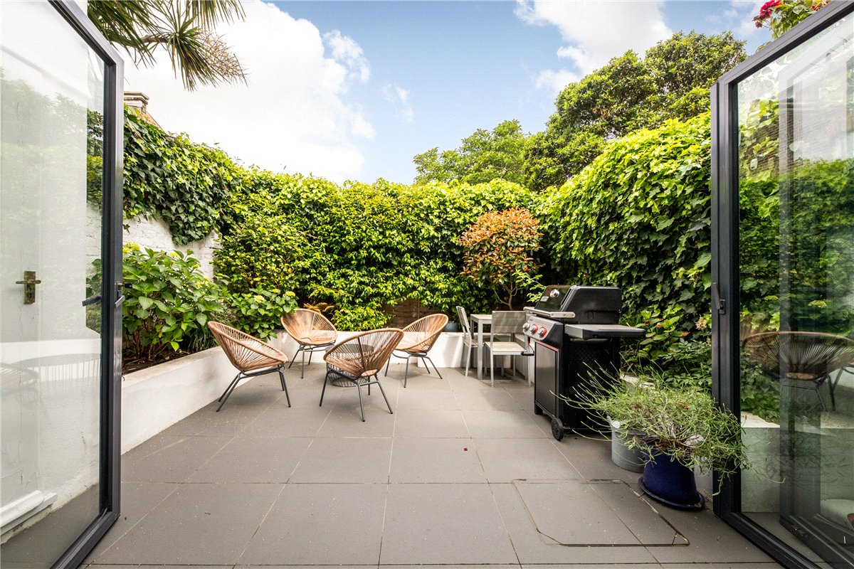 3 bedroom House, Nottingham Road, London, SW17 - Sold STC, Image 2