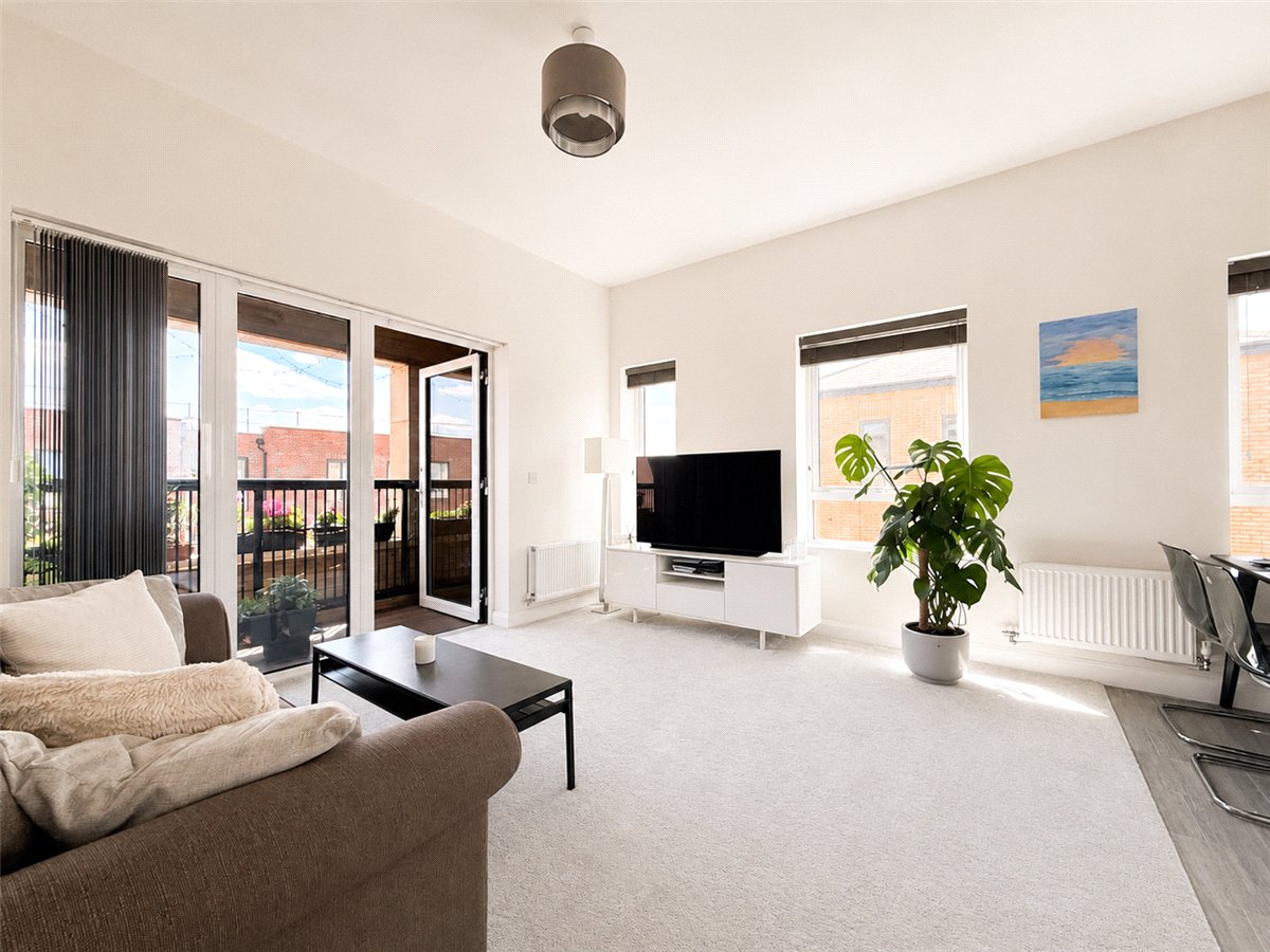2 bedroom Flat, Lawrence Weaver Road, Cambridge, CB3 - Available, Image 5