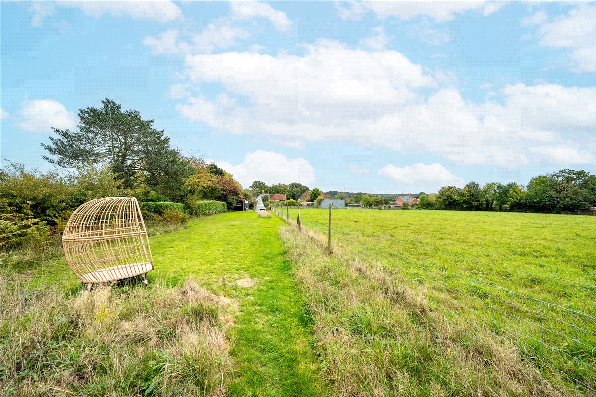 3 bedroom House, Trampers Lane, North Boarhunt, PO17 - Sold STC, Image 13