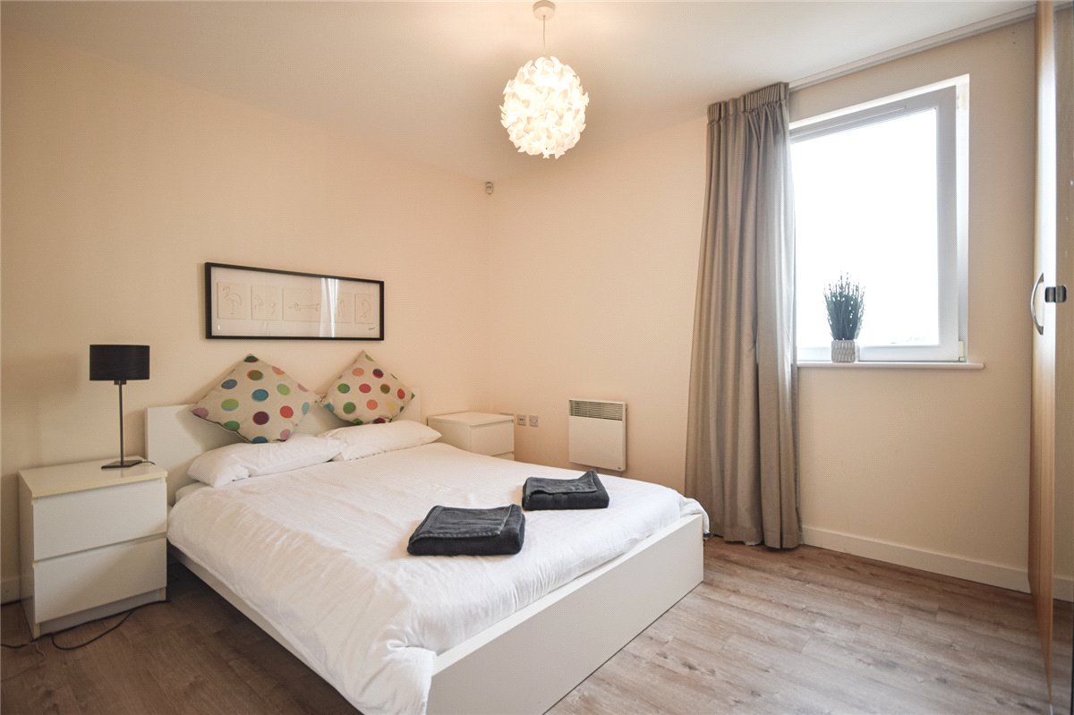 2 bedroom Flat, Warren Close, Cambridge, CB2 - , Image 6