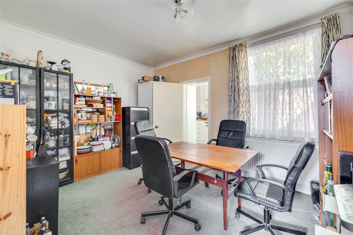 2 bedroom Cottage, Archway Street, London, SW13 - Available, Image 4