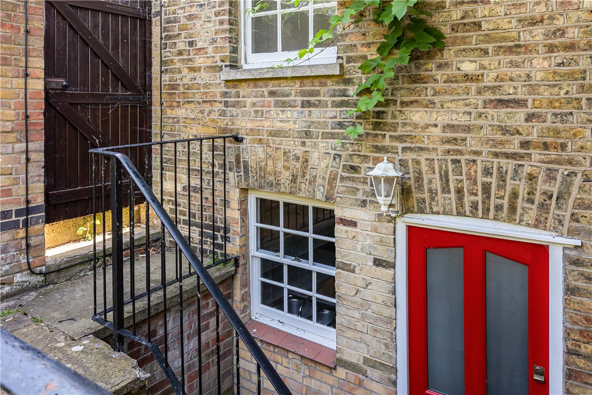 2 bedroom Maisonette, Walton Crescent, Oxford, OX1 - Available, Image 18