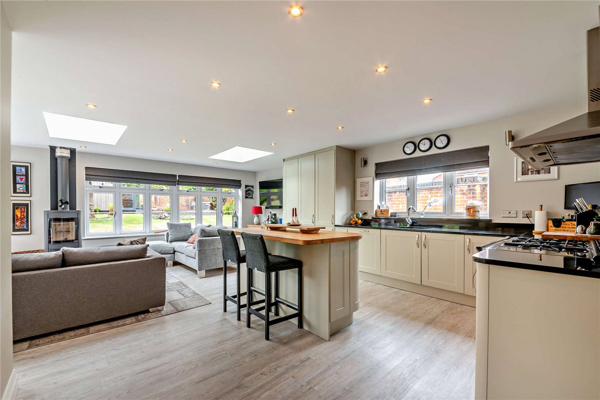 4 bedroom House, Hollycroft, Ashford Hill, RG19 - Available, Image 1