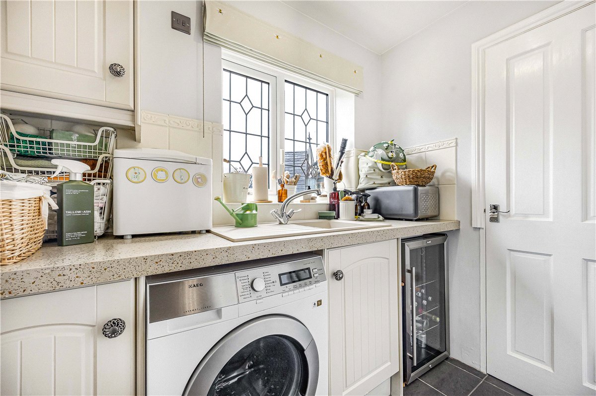 5 bedroom House, Forge Close, Milton Lilbourne, SN9 - Available, Image 6