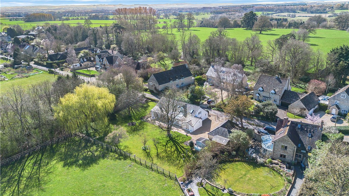 6 bedroom House, Church Road, Hinton Waldrist, SN7 - Available, Image 38