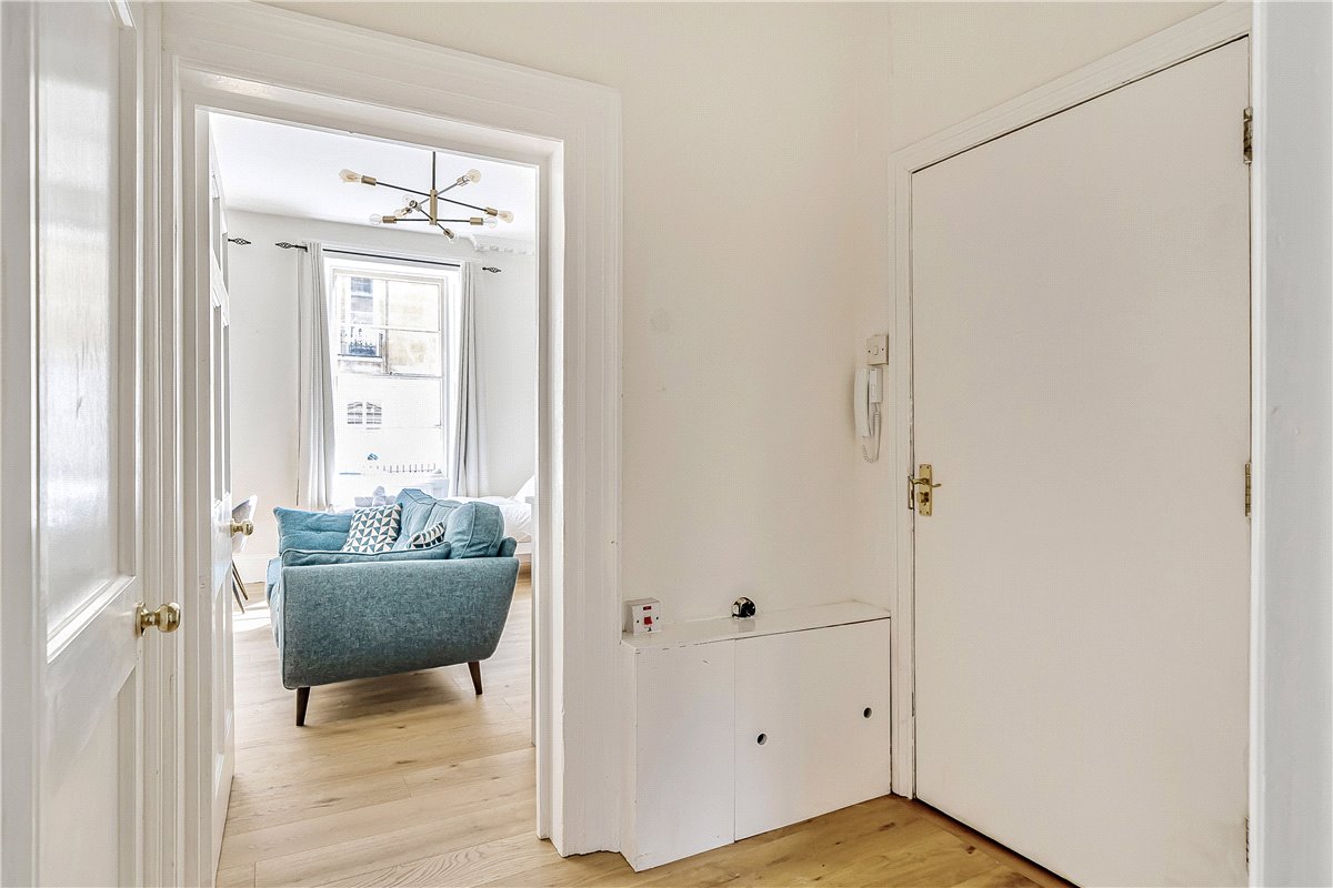 1 bedroom Flat, New King Street, Bath, BA1 - Sold, Image 6