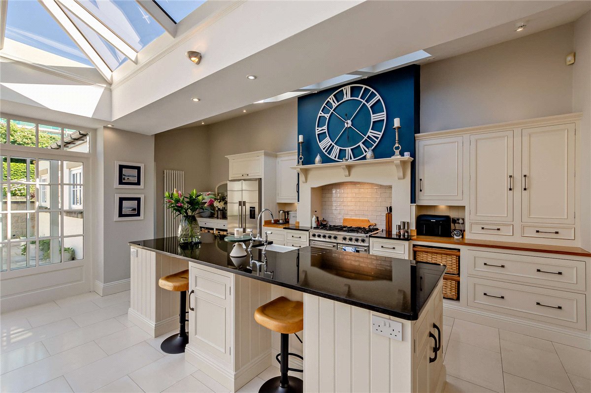 5 bedroom House, Swan Road, Harrogate, HG1 - Available, Image 4
