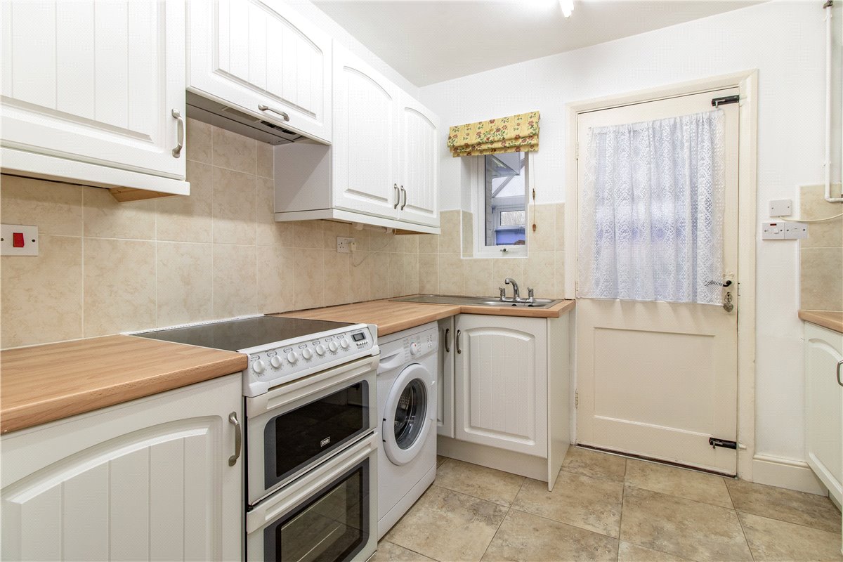 2 bedroom House, Ulfgar Road, Oxford, OX2 - Let Agreed, Image 10