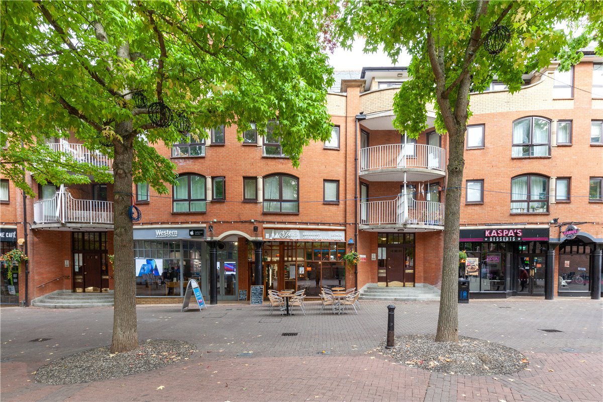 1 bedroom Flat, The Chilterns, Gloucester Green, OX1 - Let Agreed, Image 1