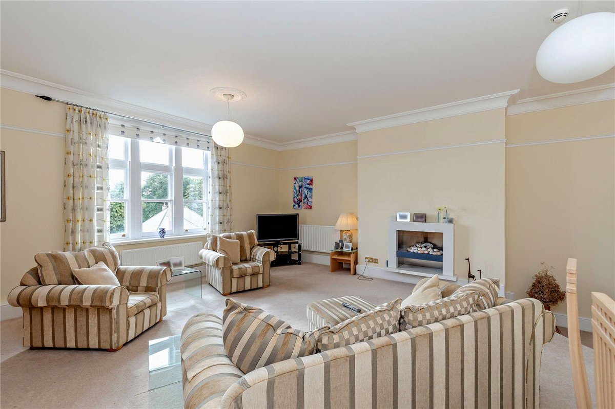 3 bedroom Flat, Apartment 12, Ellis House, Ellis Court, HG1 - Available, Image 3