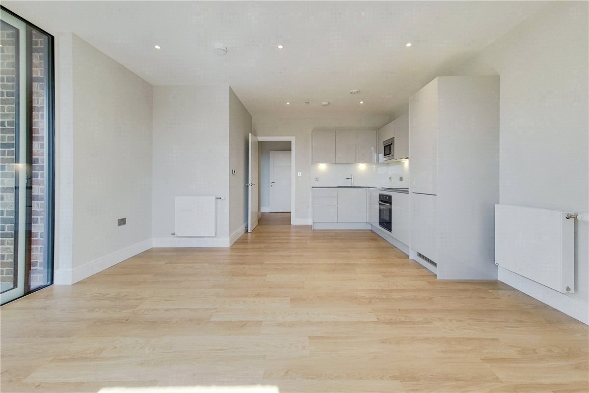 1 bedroom Flat, Greyhound Parade, Wimbledon Grounds, London, SW17 - , Image 4