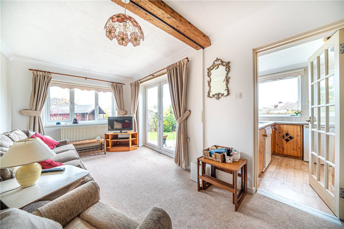 3 bedroom Bungalow, Rogers Road, Bishopstoke, SO50 - Sold, Image 7