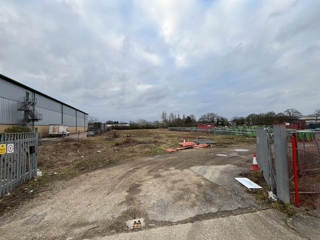 2.3 acres, 61 Victoria Road, Burgess Hill, RH15 - Available, Image 1