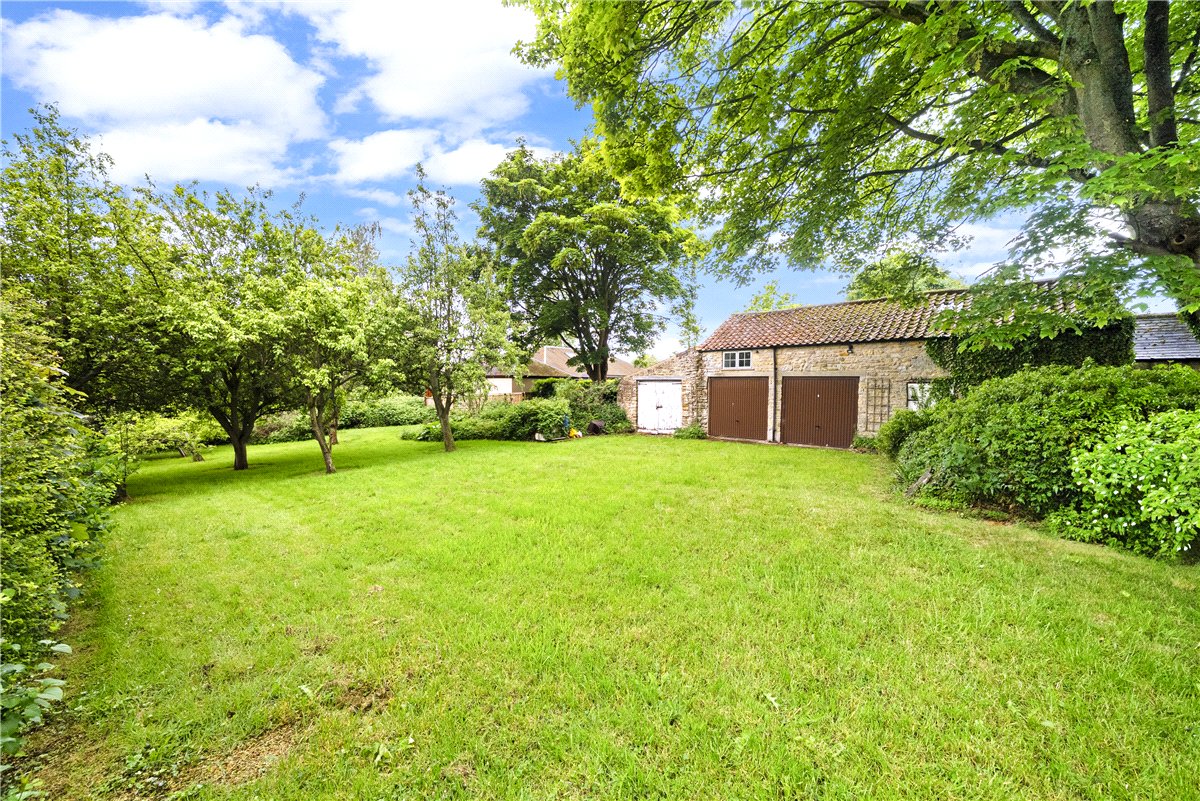 4 bedroom House, East End, Ampleforth, YO62 - Available, Image 1