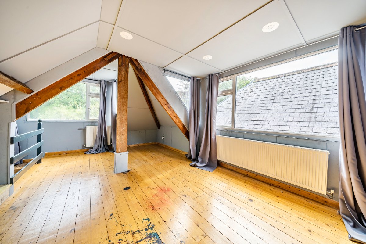 17.7  Country Estate, Muddiford, Barnstaple, EX31 - Available, Image 1