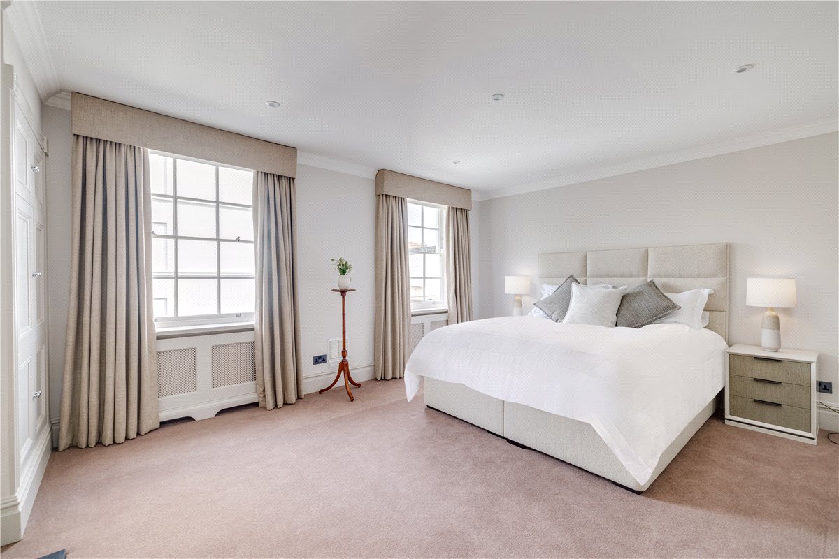 5 bedroom House, Cadogan Place, Belgravia, SW1X - Available, Image 7