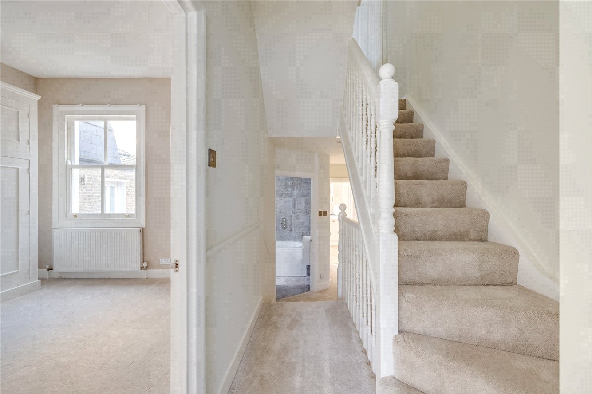 3 bedroom Flat, Balvernie Grove, London, SW18 - Sold, Image 6