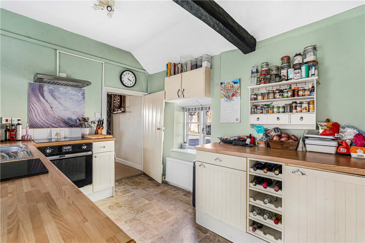 3 bedroom House, East Kennett, Marlborough, SN8 - Available, Image 1