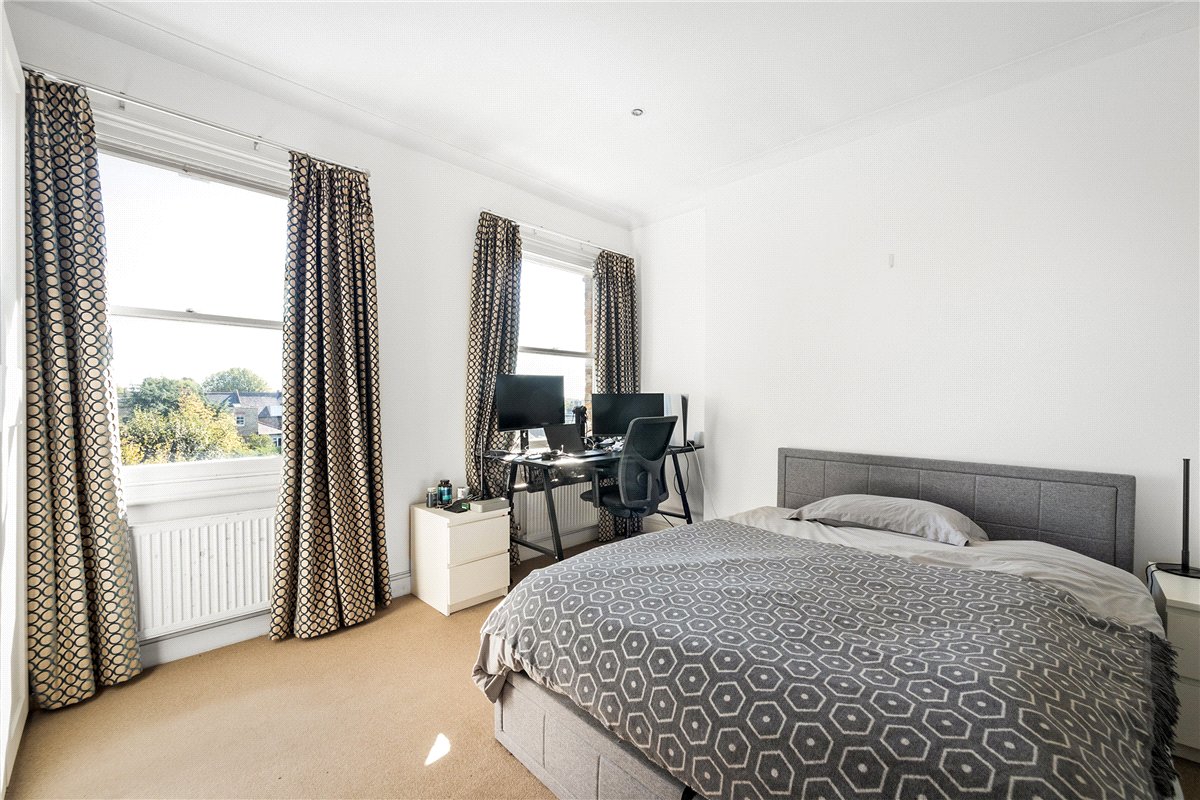 3 bedroom Flat, Wandle Road, , SW17 - Available, Image 11