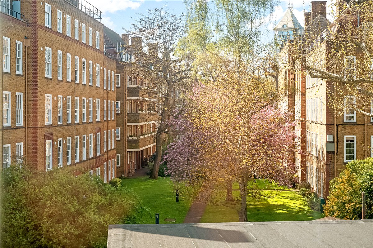1 bedroom Flat, Vicarage Crescent, London, SW11 - Sold STC, Image 9