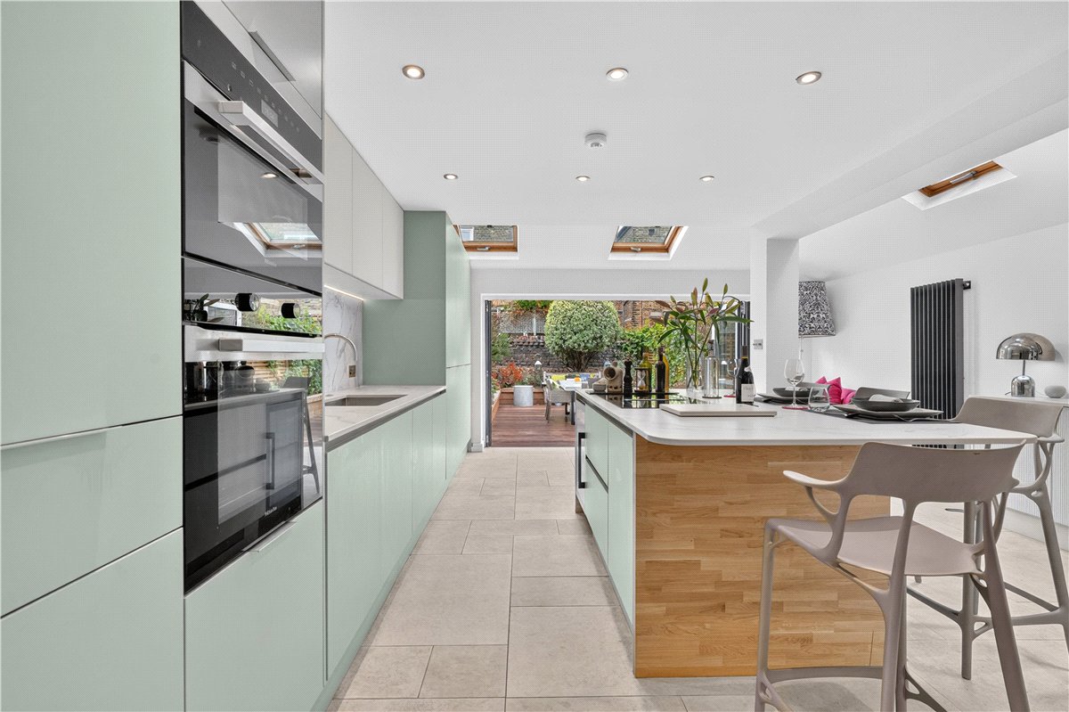 5 bedroom House, Gowan Avenue, London, SW6 - Available, Image 18