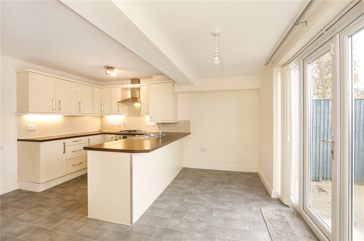 3 bedroom House, Bracken Way, Harworth, DN11 - , Image 12